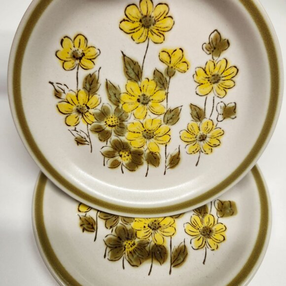 2- Stoneware 6" Dessert Cake Bread Plates, Spring Bouquet Yellow Flowers Green F - Picture 4 of 4